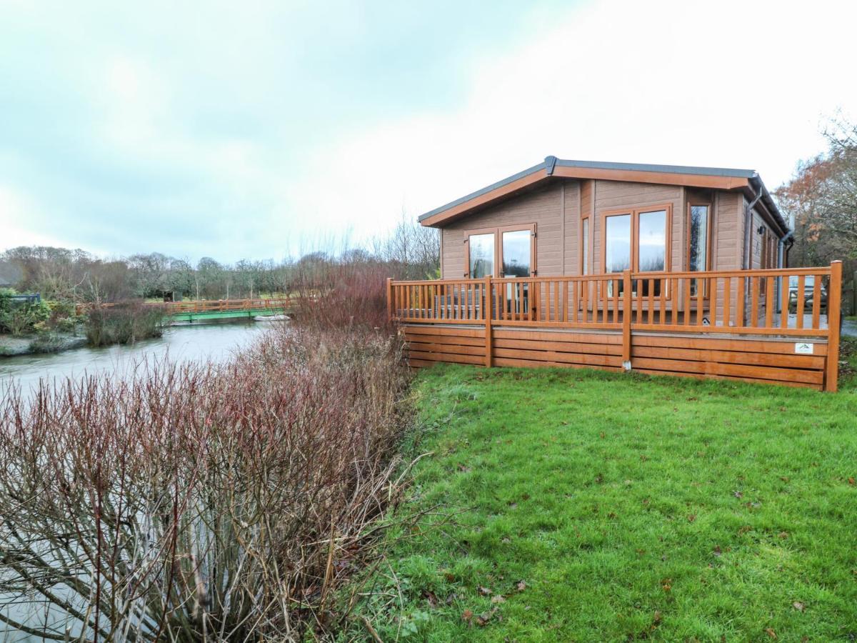 Winkleigh Braeburn Lodge المظهر الخارجي الصورة