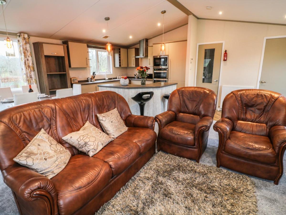 Winkleigh Braeburn Lodge المظهر الخارجي الصورة