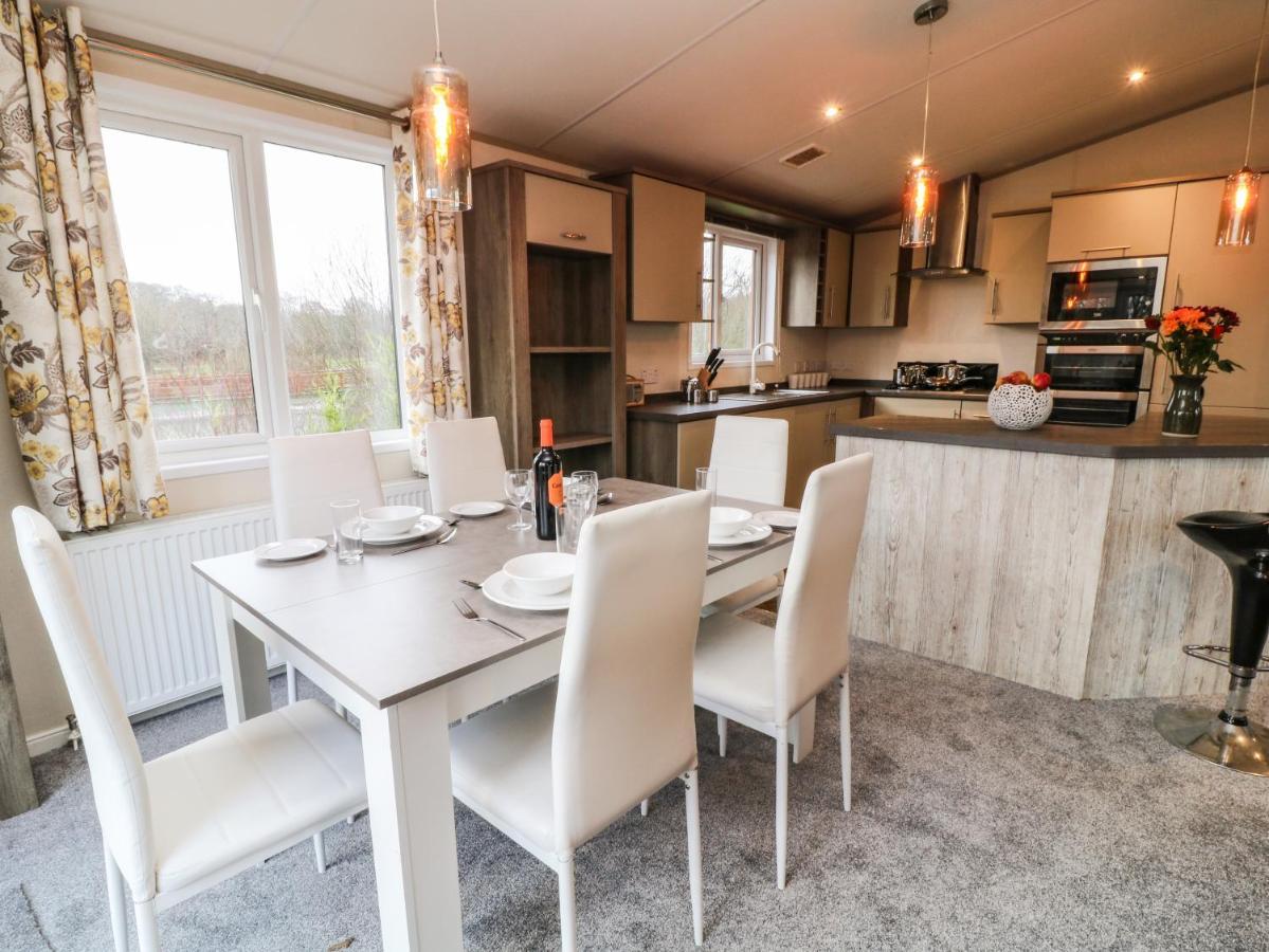 Winkleigh Braeburn Lodge المظهر الخارجي الصورة